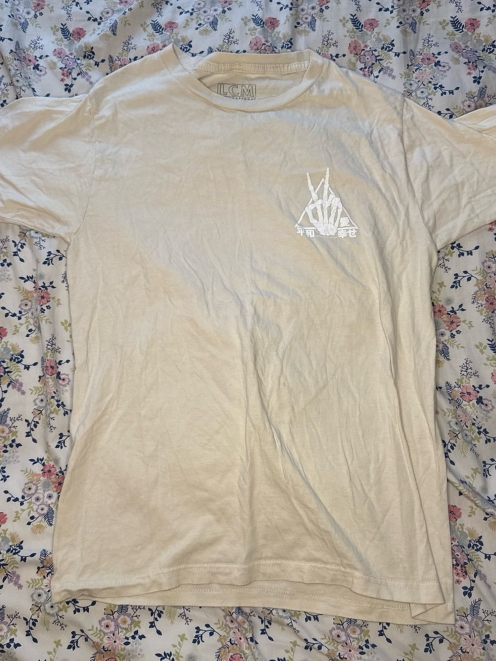 T.J.Maxx Men's Cream Short-Sleeve Graphic Tee